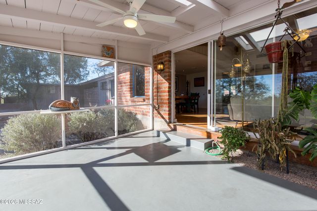 4130 E River Road, Tucson, AZ 85718