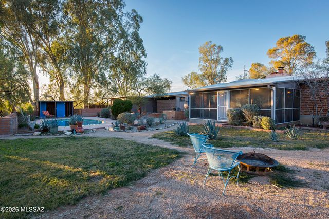 4130 E River Road, Tucson, AZ 85718