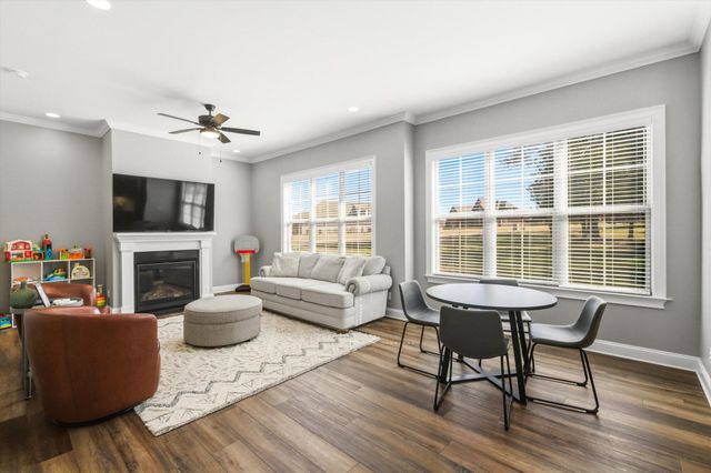 126 Black Bear Cove Road, Englewood, TN 37329