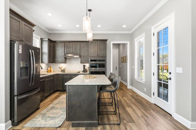 126 Black Bear Cove Road, Englewood, TN 37329