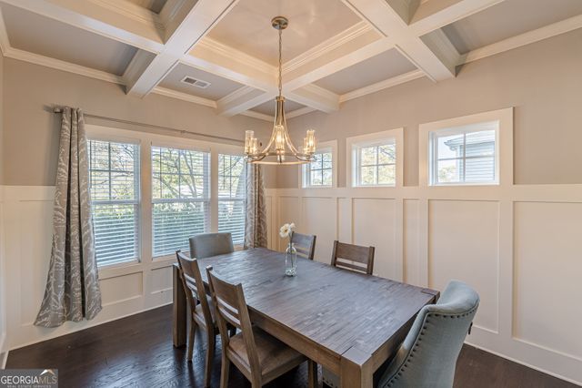 1006 McLinden Avenue SE, Smyrna, GA 30080