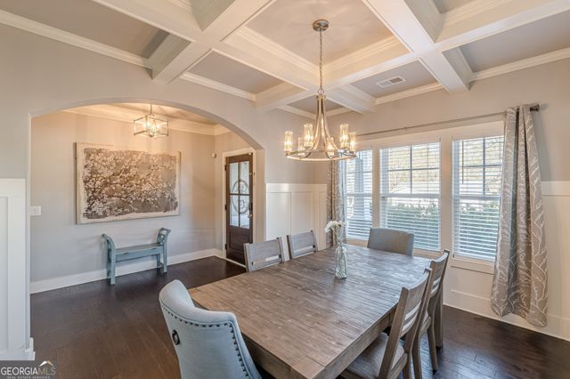 1006 McLinden Avenue SE, Smyrna, GA 30080