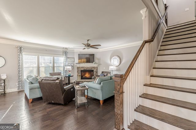 1006 McLinden Avenue SE, Smyrna, GA 30080