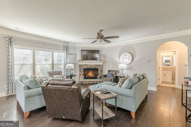 1006 McLinden Avenue SE, Smyrna, GA 30080