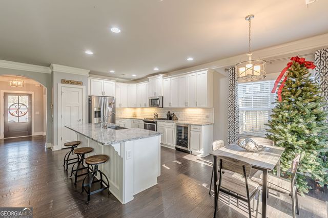 1006 McLinden Avenue SE, Smyrna, GA 30080