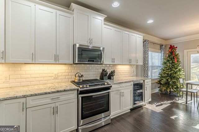 1006 McLinden Avenue SE, Smyrna, GA 30080