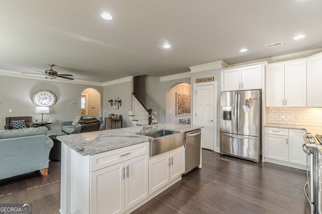 1006 McLinden Avenue SE, Smyrna, GA 30080