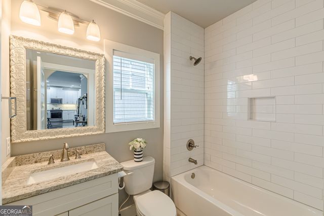 1006 McLinden Avenue SE, Smyrna, GA 30080