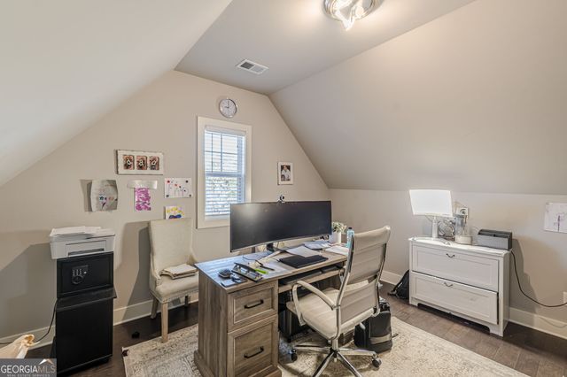 1006 McLinden Avenue SE, Smyrna, GA 30080