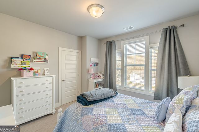 1006 McLinden Avenue SE, Smyrna, GA 30080