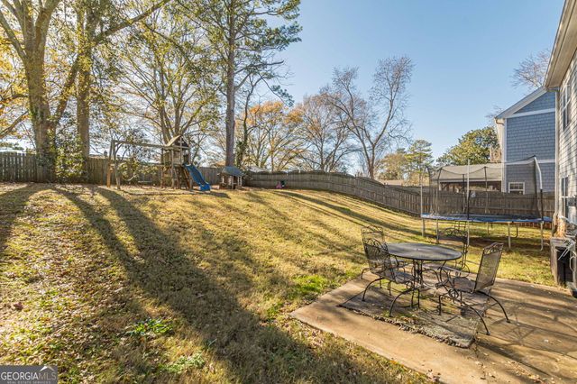 1006 McLinden Avenue SE, Smyrna, GA 30080