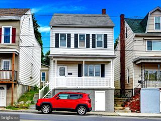 231 S LEHIGH AVE, Frackville, PA 17931
