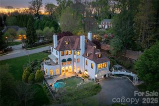 401 Highland Avenue SW, Lenoir, NC 28645