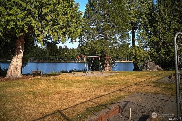 31 E Tintagel Place, Shelton, WA 98584