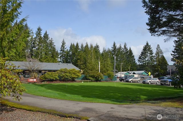 31 E Tintagel Place, Shelton, WA 98584