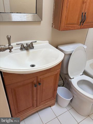3473 DUNHAVEN RD, Dundalk, MD 21222