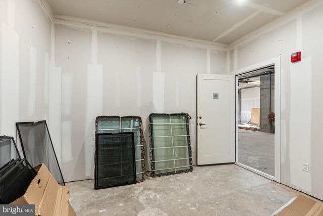 1924 N FRONT ST, Philadelphia, PA 19122