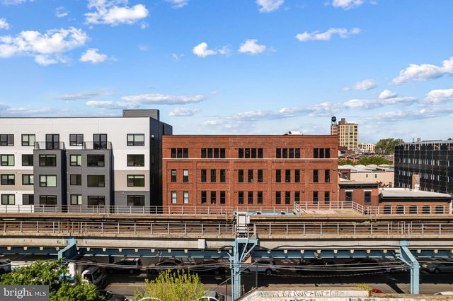 1924 N FRONT ST, Philadelphia, PA 19122