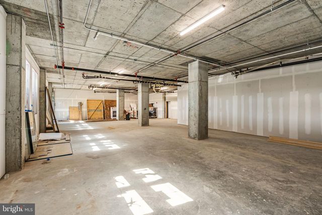 1924 N FRONT ST, Philadelphia, PA 19122