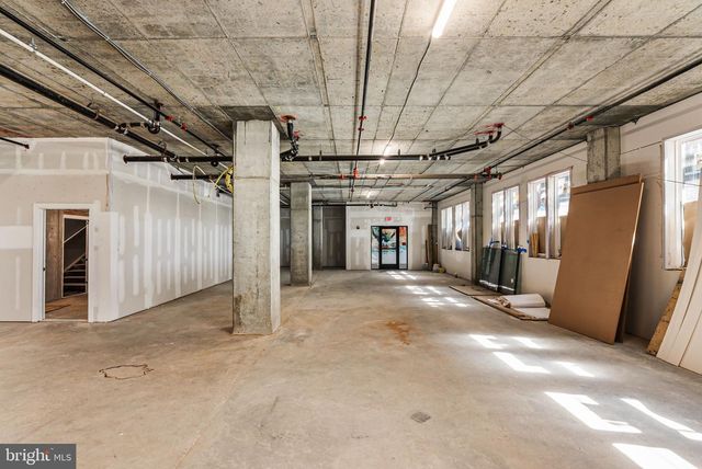 1924 N FRONT ST, Philadelphia, PA 19122