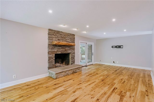 17138 Wood Acre Trail, Chagrin Falls, OH 44023