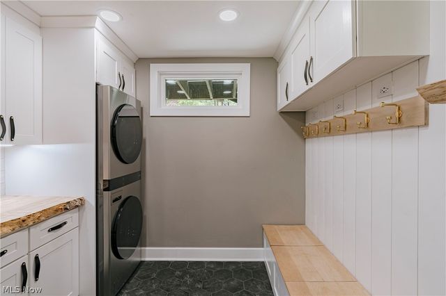 17138 Wood Acre Trail, Chagrin Falls, OH 44023