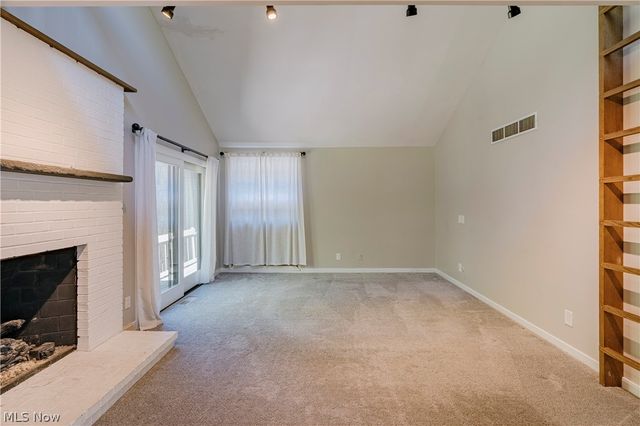 17138 Wood Acre Trail, Chagrin Falls, OH 44023