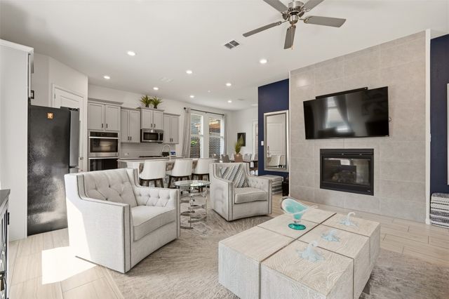 4808 Forest Crest Parkway, Arlington, TX 76005