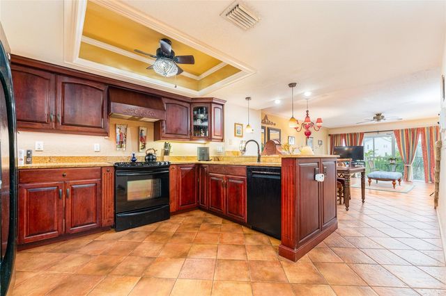 9936 INDIAN KEY TRAIL 22, Seminole, FL 33776