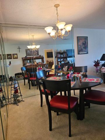 1845 NW 18th Street 202, Delray Beach, FL 33445