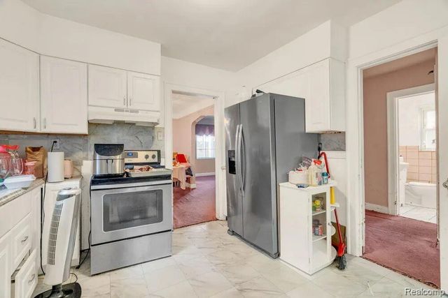 16139 Greenlawn Street, Detroit, MI 48221