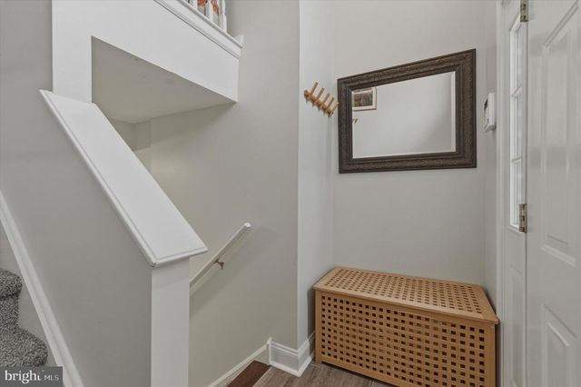 102 CAMPBELL DR, Conshohocken, PA 19428