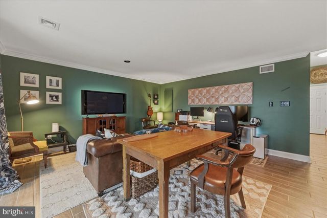 102 CAMPBELL DR, Conshohocken, PA 19428