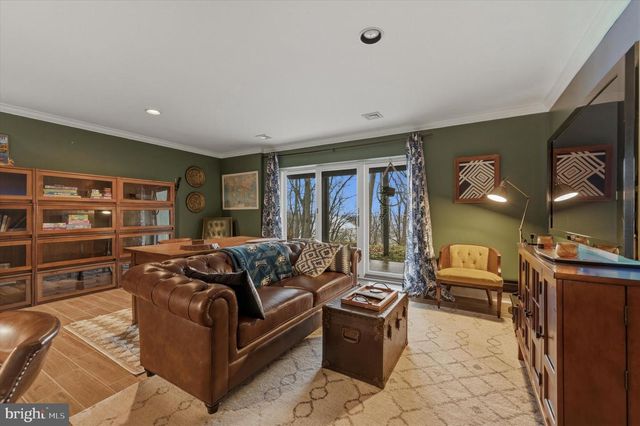 102 CAMPBELL DR, Conshohocken, PA 19428