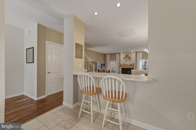 102 CAMPBELL DR, Conshohocken, PA 19428