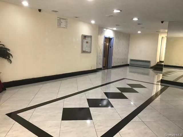 143-40 41st Ave 2C, Flushing, NY 11355