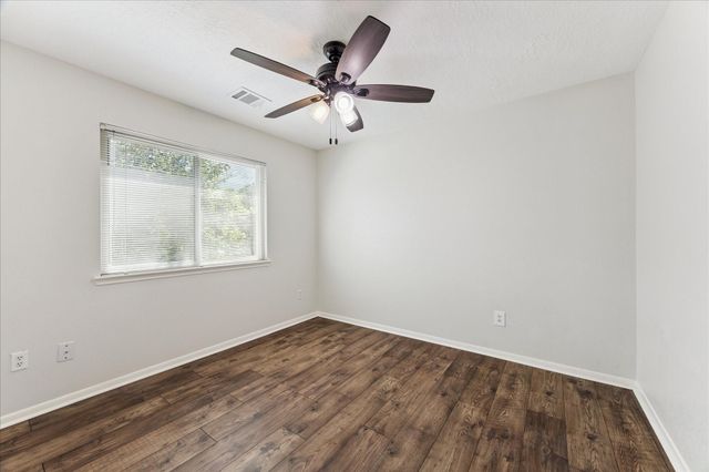 1306 Chestnut Springs Lane, Houston, TX 77062