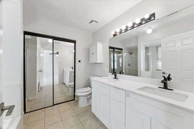 1306 Chestnut Springs Lane, Houston, TX 77062