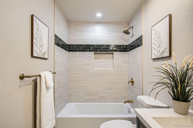 8530 W 46th Avenue, Wheat Ridge, CO 80033