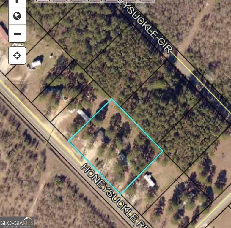 1033 Honeysuckle Road, Dublin, GA 31021