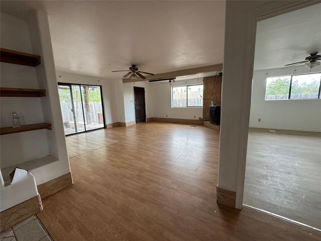 1901 Arroyo De Las Cruces, Santa Fe, NM 87505