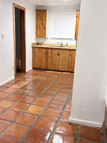 1901 Arroyo De Las Cruces, Santa Fe, NM 87505