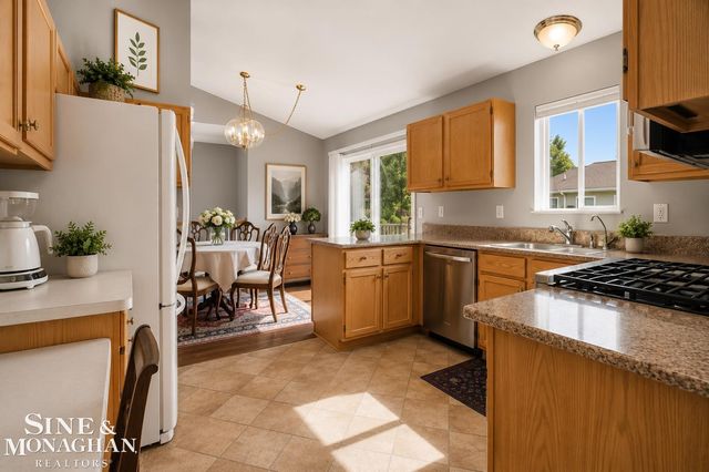 220 Superior Avenue, Marine City, MI 48039
