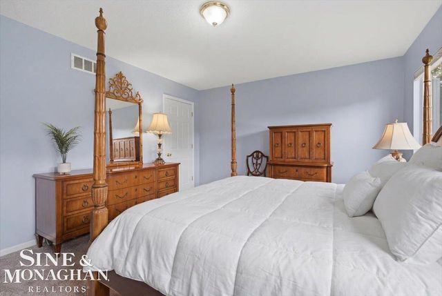 220 Superior Avenue, Marine City, MI 48039