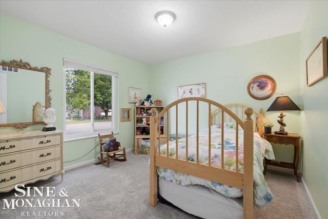 220 Superior Avenue, Marine City, MI 48039