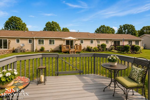 220 Superior Avenue, Marine City, MI 48039
