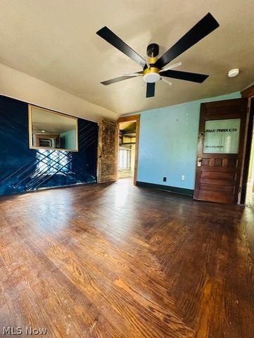 450 Washington Avenue, Lorain, OH 44052