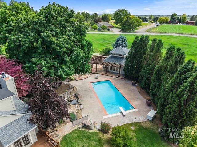 10060 W Rolling Hills Dr., Star, ID 83669
