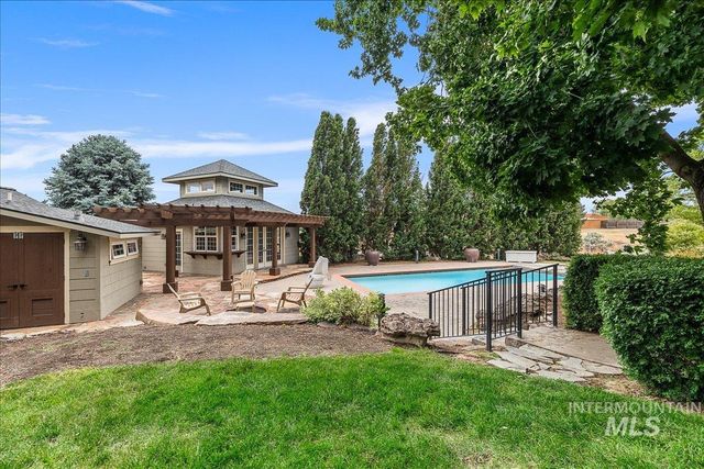 10060 W Rolling Hills Dr., Star, ID 83669
