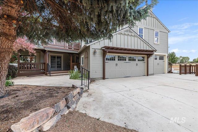 10060 W Rolling Hills Dr., Star, ID 83669